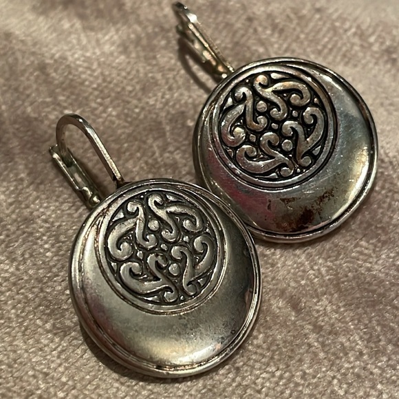 Vintage Silver 3/4” Button Style Earrings - Picture 4 of 9